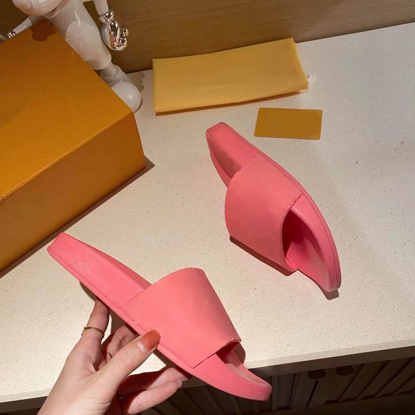 

2022 designer women mules slippers sandals summer waterfront pool slide waterproof casual slipper luxury fashion ladies outdoor beach flat f, Black