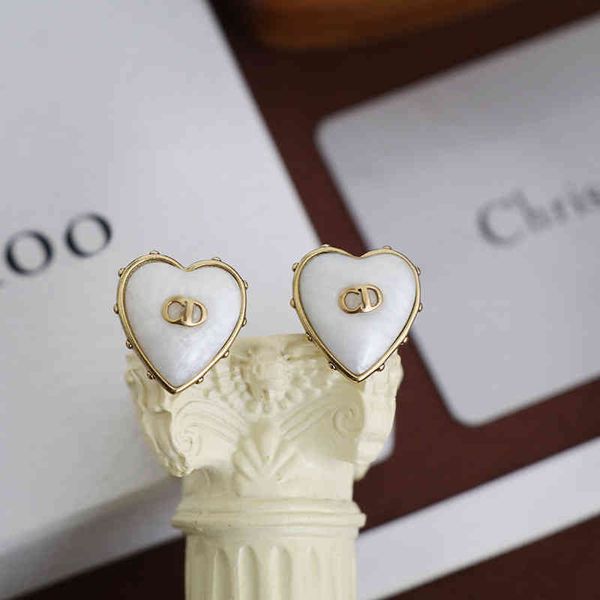 

2022 factory wholesale new love new red heart earrings for women, Golden
