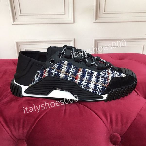 

2022 designer sneakers 35-41 striped white leather sneaker casual shoes with ace series snake tiger and red and green on the heel hc210813, Black