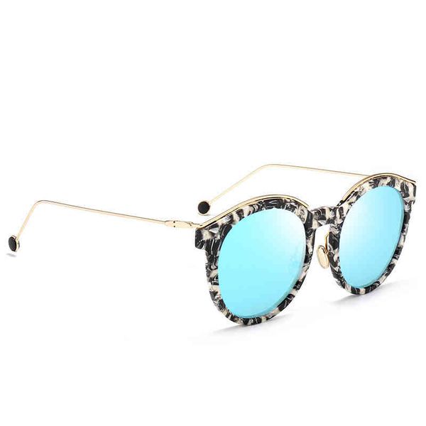 

2017 new sunglass of d's same sunglass street pgraphy trend 1675, White;black