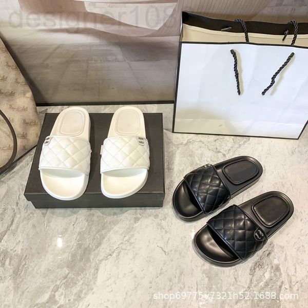 

dress shoes designer small fragrant wind cooling slippers for women to wear out. the new style in summer 2022 shows feet. simple beach vacat, Black