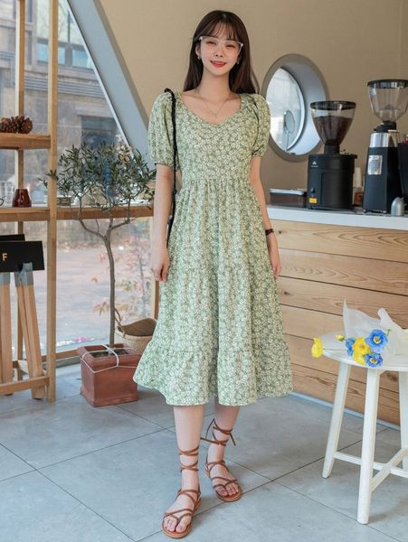

dazy allover floral print puff sleeve ruffle hem smock dress 180p#, Black;gray