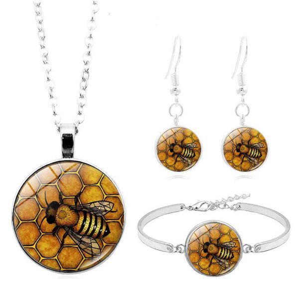 

bee queen art po jewelry set cabochon glass pendant necklace earring bracelet totally 4 pcs for women's fashion party gifts, Slivery;golden