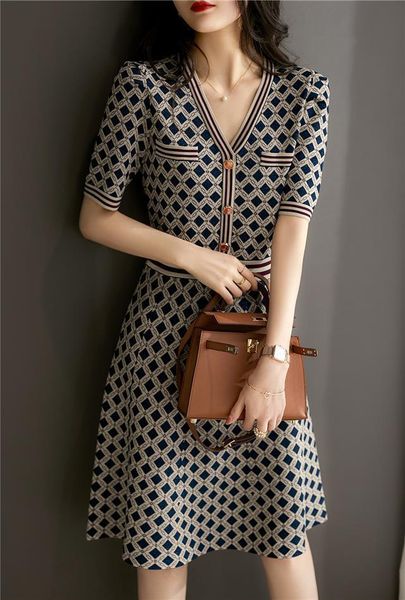 

new women's v-neck short sleeve geometric print knitted high waist a-line sweater dress plus size smlxlxxl, Black;gray