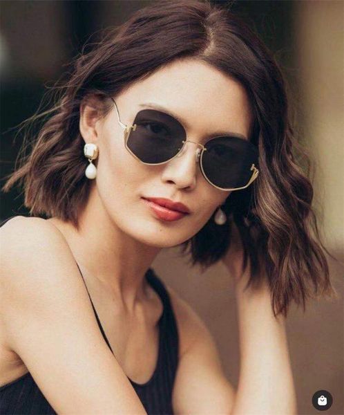 

50% discount for factory direct saleswomen's black frame tom sunglasses tf0866, White;black