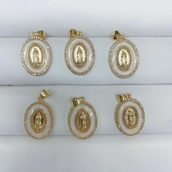 Colares pendentes de cobre cor de ouro Mary Jesus Charms Trendy Pingentes de bracelete Diy Bracelet Colar AccessoriesPenda