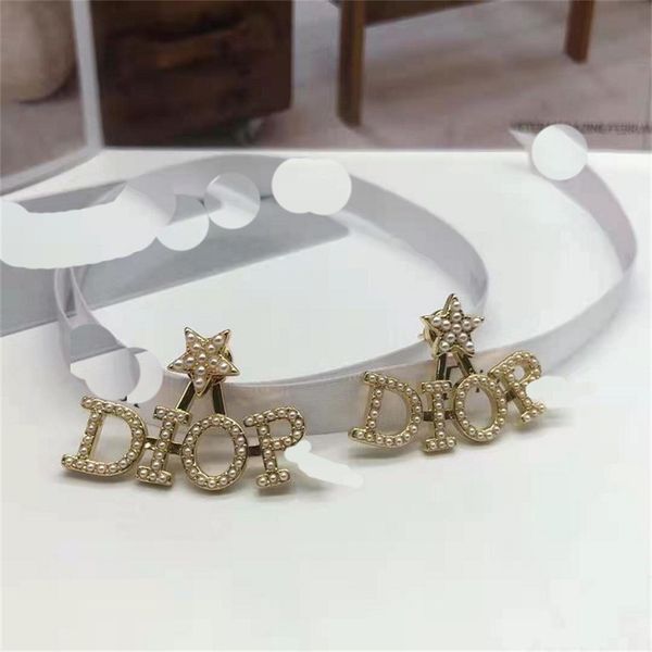 

82% off online sale family pearl silver needle earrings, Golden