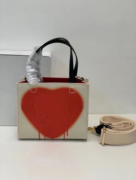 

2022 ladies portable canvas letter tote shopping bag simple fashion love graffiti