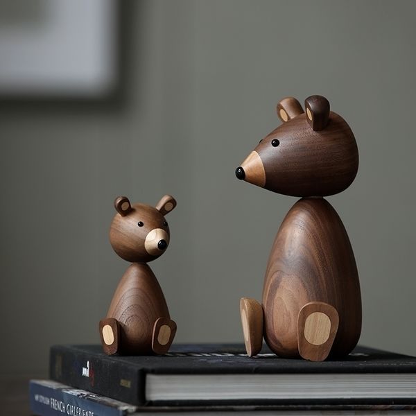 Rússia Little Bear Wood Ornamentos para Decor Squirrel Móveis Crafts Small Gifts Toy Ornament Home Y200106
