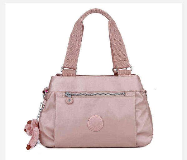 

designers bags single shoulder messenger bag leisure women's bag hand wrist four purpose medium back k15257