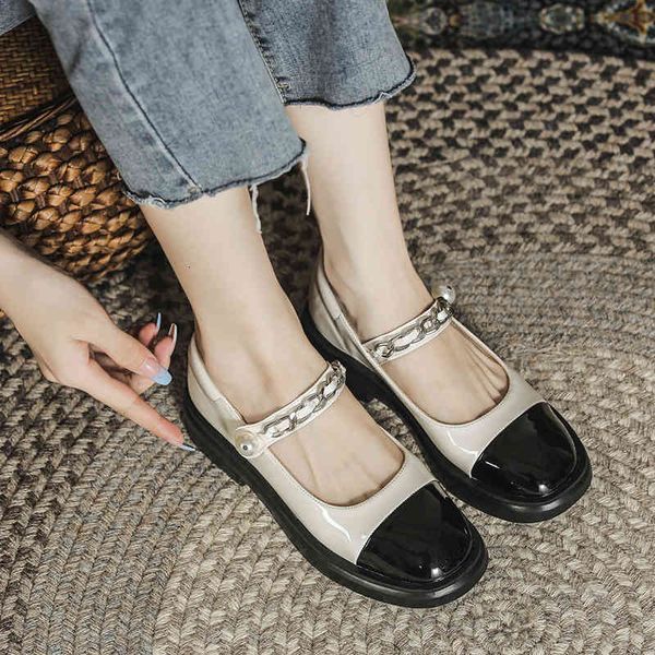 

dress shoes french black-and-white stitched mary jane shoes are worn gently with and thick heels. style square head single for
