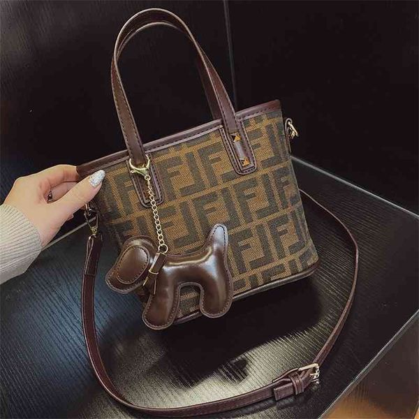 

ins super fire embroidery messenger vegetable basket small fashion trend canvas women clearance outlet sale