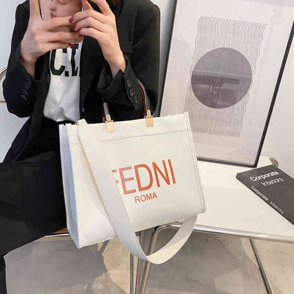 

80%2022 new luxury bags off spring and summer high-capacity atmosphere bag personalized portable tote bagnw6pwomen's fashion bags