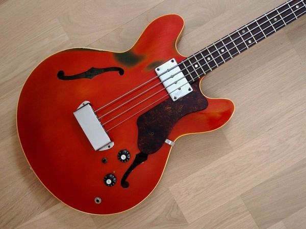 

rivoli vintage electric bass sparkling burgundy
