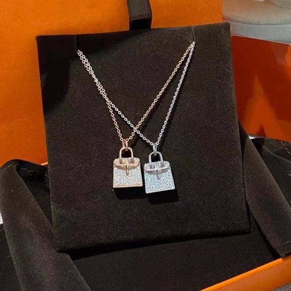 

letter lock pendant necklace luxury design diamond pendants classic european and american titanium steel love necklaces couple jewelry with, Silver