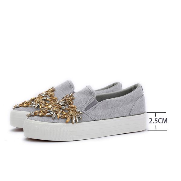 

2022 new fashion canvas women casual shoes luxury brand rhinestone lady shoes slip on shoes female high qulaity women flats grey, Black;yellow