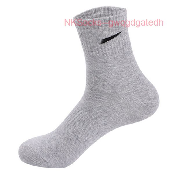 

fashion men's socks classic hook brand combed cotton sweat absorbing breathable medium tube sports striped solid sock casual men women, Black