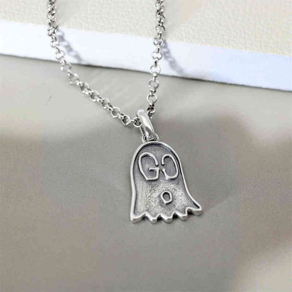 

classic little pendant hip hop fashion long silver skull necklace clavicle chain