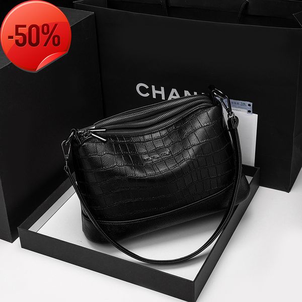 

fashion luxury designerfashion crocodile pattern women's korean version simple mother's 2022 new single shoulder underarm bag cros
