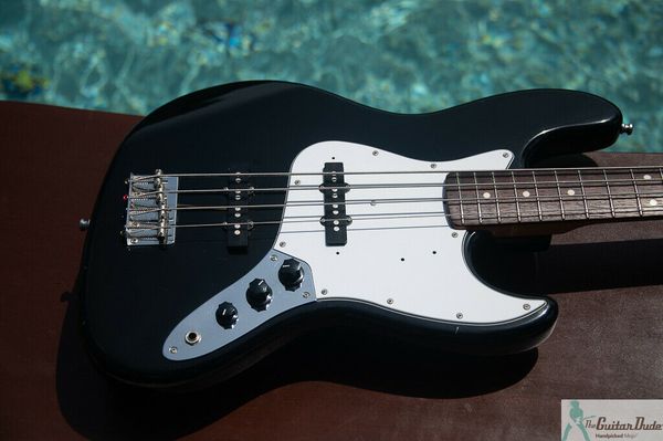 JB62-70 - 1962 '62 Jazz Bass Reeduza - Black Electric Guitar