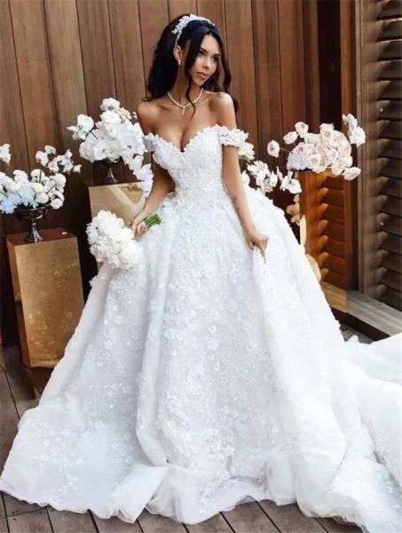 

2022 3d floral applique wedding dresses bridal gown off the shoulder sleeveless tulle sweep train custom made plus size beach boho vestidos, White