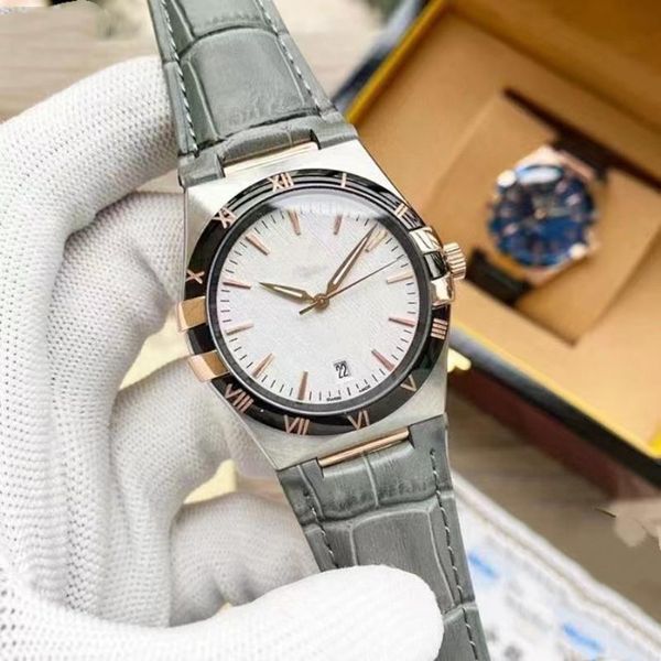 Mens Universal Watch Fashion Shi Ying Big Dial Versão coreana de quartzo Rome O estilo de escala de três agulhas está disponível na fivela dobrável de safira de estoque