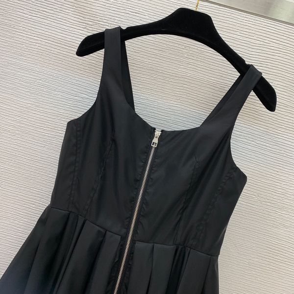 

223 2022 milan runway spring summer dress spaghetti strap black sleeveless brand same style empire womens fashion weini
