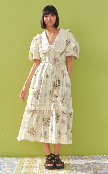 

2022 new vintage style large lapel stitched lace dress, Black