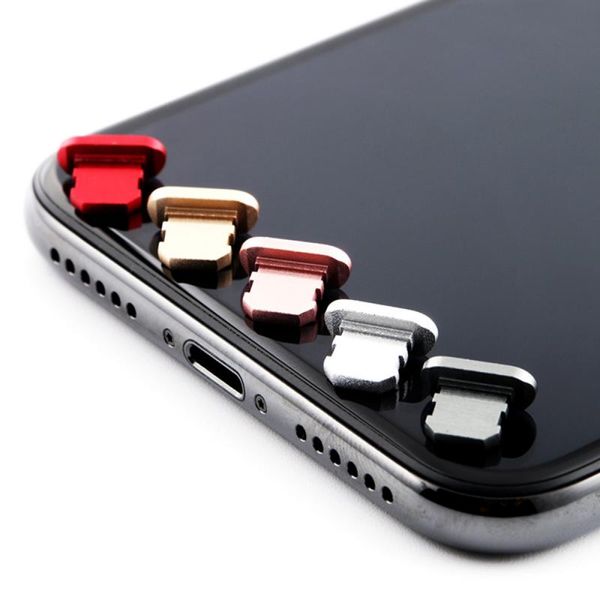 Сотовой телефон Anti-Dust Gadgets 1pc красочные металлические мобильные анти пылевидные зарядные док-устройства.
