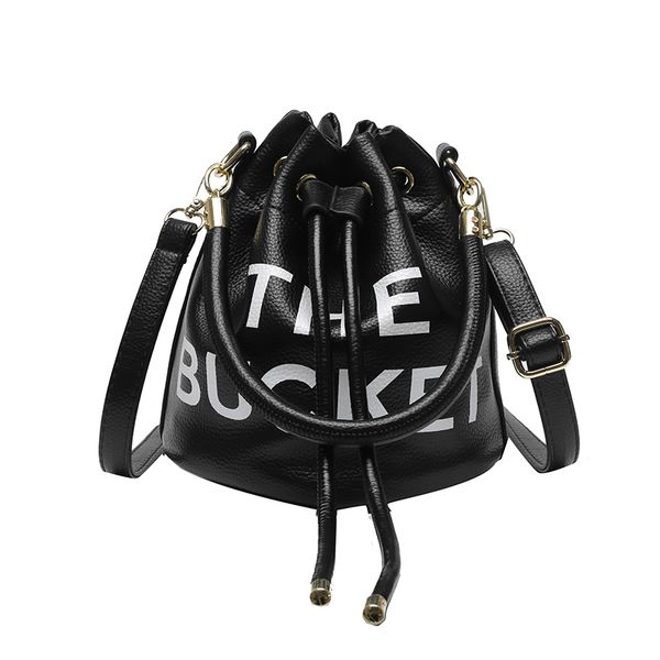 

luxury bucket bags for women 2022 trend crossbody handbags female fashion new hand shoulder bag 220714