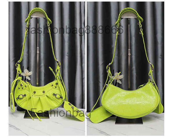 

purses bbalencaigas bag designer bags handbags luxury 22 le cagole rivet locomotive three in one fold crescent oil wax leather underarm fema