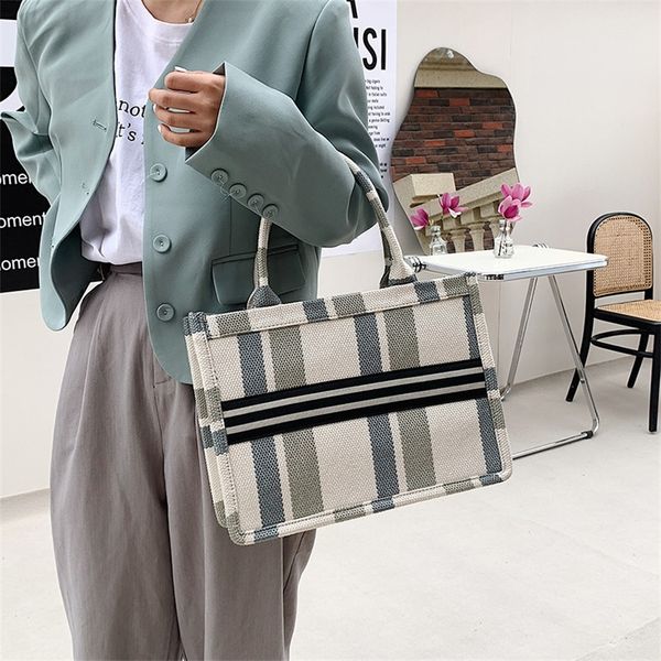 

travel portable one commuter tote women's fashion large capacity striped leisure 70% off wholesale sales