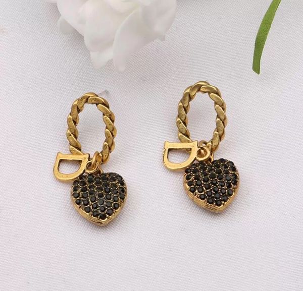

fashion brand designer inlay black crystal rhinestone letter stud earrings luxury womens 18k gold plated geometric heart womens wedding part, Golden;silver