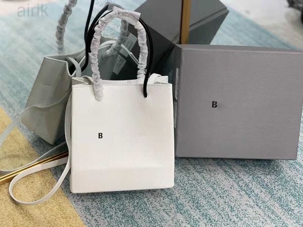 

classic designer tote bag fashion flower leather handbags women b brand 597858 cosmetic bags cases box travel makeup