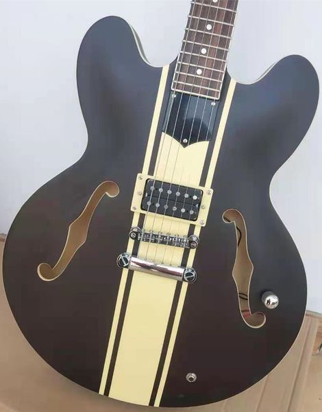 Grote Coffee Color Flame Acero Chitarra elettrica Corpo cavo Doppi fori F Tastiera in palissandro con corpo sottile