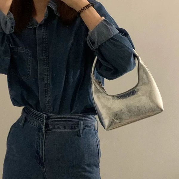 

2022 korean niche hobo mini bag flash burst crack silver handbag