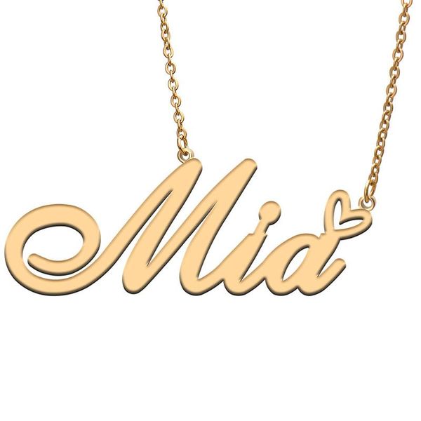 Colares pendentes mia amor coração colar colar de ouro personalizado colar de aço inoxidável para mulheres meninas amigas presente de casamento presente de casamento