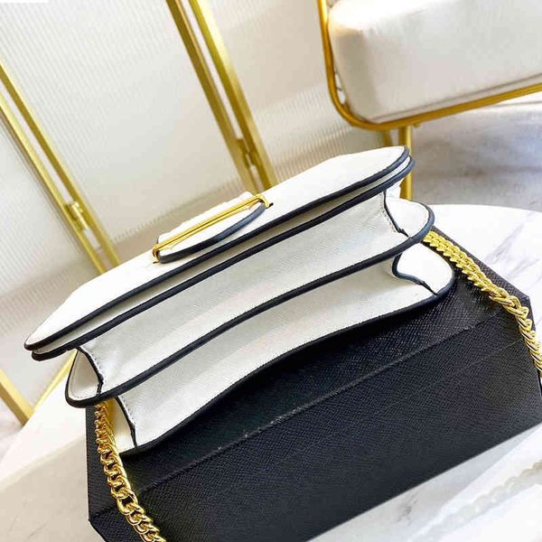 

women luxurys designers crossbody bags women leather irregular handbag chain designer shoulder bags creativefemale purses 220510 zhouzhoubao