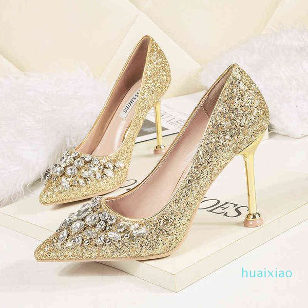 Hot Sale-Dress Shoes Designer Luxo Luxo Piscando Rhinestone High Saltos Mulheres Sexy Fino Lantejoulas Apontado Bombas Clube Party 220225