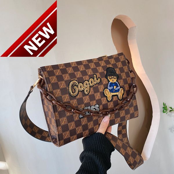 

direct sale quality discount new embroidery cartoon bear one shoulder msenger printed plaid trend fashion women messenger bag