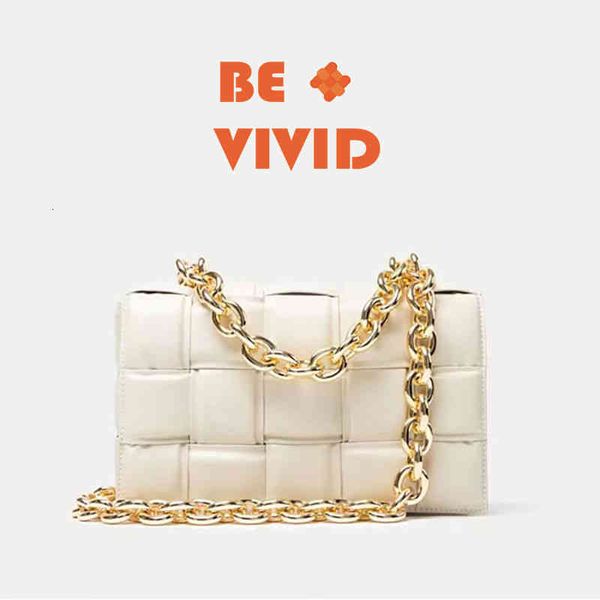 

handbags venetass's designer bottegas'ss luxury large 2022 chain pillow bag capacity small square woven female messenger