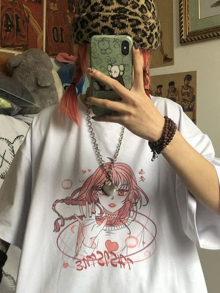 T-shirt feminina Deeptown Kawaii Anime Graphic T SHIETS MULHERM MULHER CATURA CAMISA DEGULAÇÃO GIRL MENINA T-shirttops para roupas Summer 2022wom