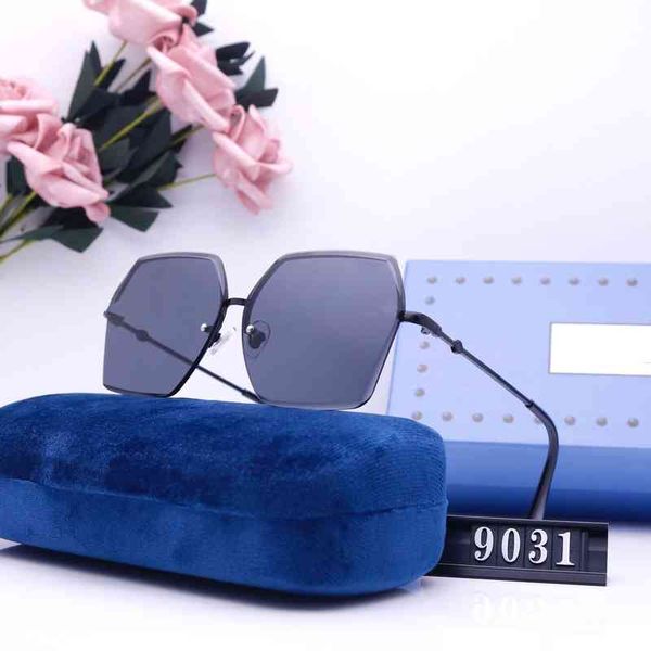 

2022 new sunglass korean fashion women's ocean film black sunglass driving glass export 9031, White;black