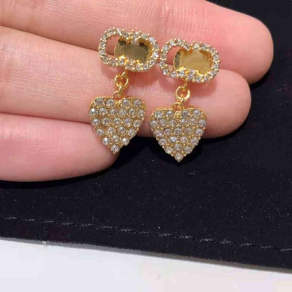 

d home trend love sier needle red same type earrings end material 2022 luxury brand fashion design versatile ladies jewelry, Golden