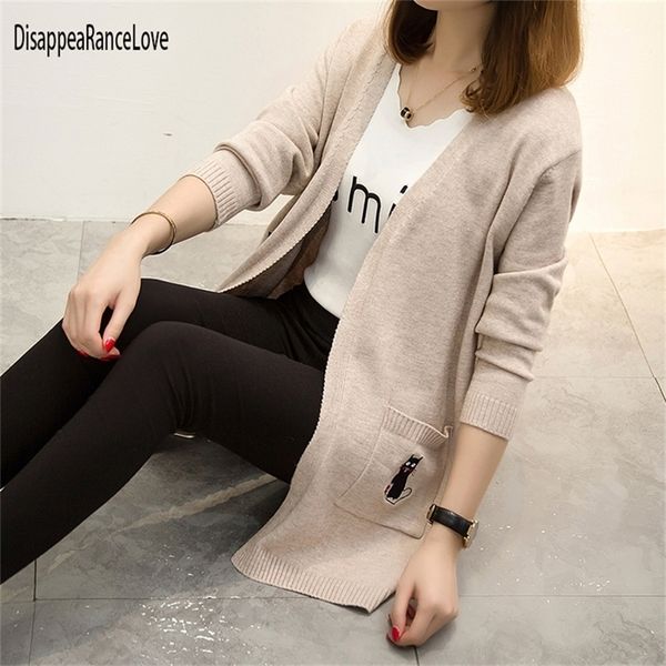 

women long cardigans autumn winter knitting sweater cardigans v neck oversized cardigan jacket cartoon cat pocket coat 201222, White;black