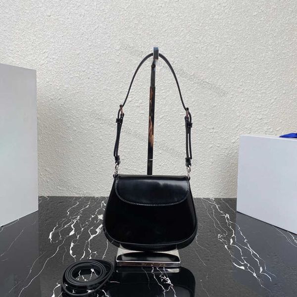 

curved mini shoulder bag underarm bag clutch women cleo glossy leather luxury designer handbag simple fashion flap satchel p04