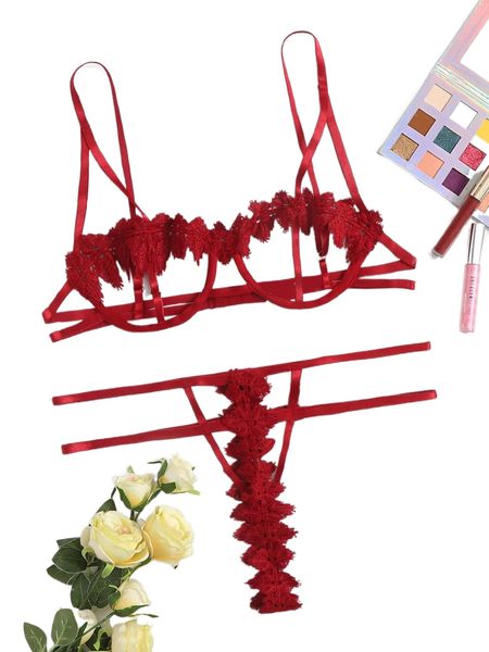 

lace trim cut-out underwire lingerie set c5jt#, Black;red
