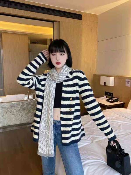 

women's sweaters xiaoxiangfeng sweater coat women's autumn and winter hong kong style lazy wind loose striped knitted cardigan mvz, White;black