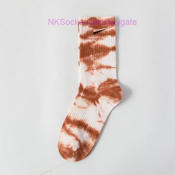 

fashion classic men's tie dyed socks hook brand men women long cotton sports high candy colour middle tube moisture absorption sock lux, Black