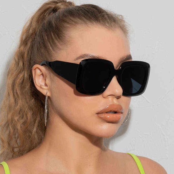 

new fancy fashion men's and women's fashion street shooting sunglasses personality cool optical glass g2vv, White;black